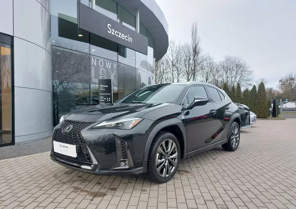 zachodniopomorskie Lexus UX cena 168900 przebieg: 18926, rok produkcji 2022 z Szczecin